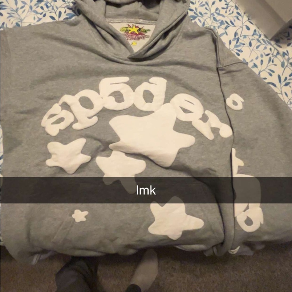 Sp5der Gray Hoodie with White Star Design